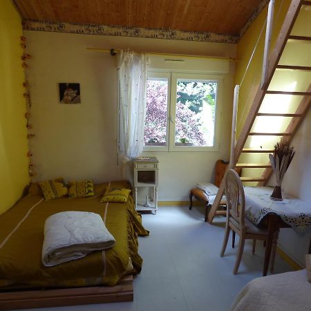 Beau Site Guimauve Et Vieilles Dentelles Bed and Breakfast Royères-Saint-Léonard Buitenkant foto